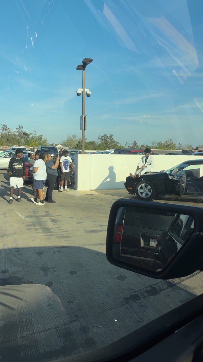 Ronnie Van Zant tweet media