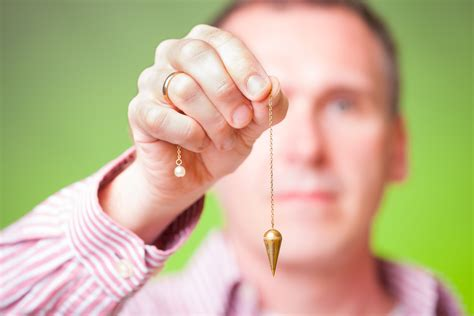 James_Hawke1's tweet image. Yes, the repetitious 𝙨𝙪𝙜𝙜𝙚𝙨𝙩𝙞𝙤𝙣 of the thing reinforces the hypnotic belief that the thing is true. 

Watch how they become enraged if we point out it cannot be truly verified and real physics prevents it ever being true.
#space #matrix #mind #control #systems