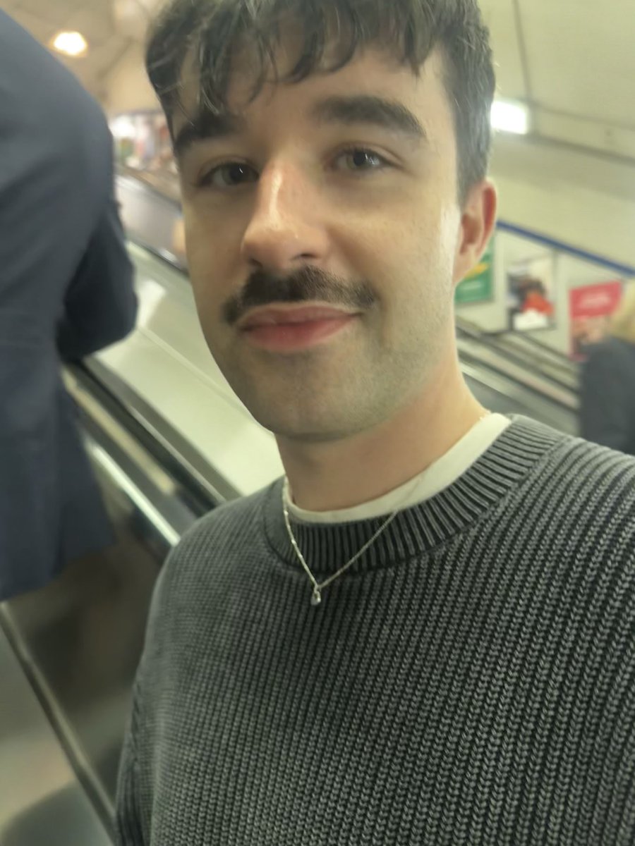 Lewis tweet media