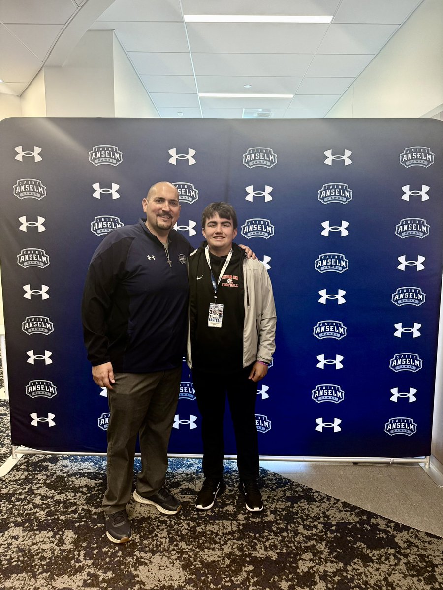 GWickson2008's tweet photo. Thank you @CoachBraine and @STAHawksFB for the opportunity to come out, watch practice, and meet some of the the staff and players. I really appreciated being able to see the program up close and learn more about the culture. @CoachZattaway @CoachLenson @HHSHawksFB https://t.co/1GZi4Y8OTI