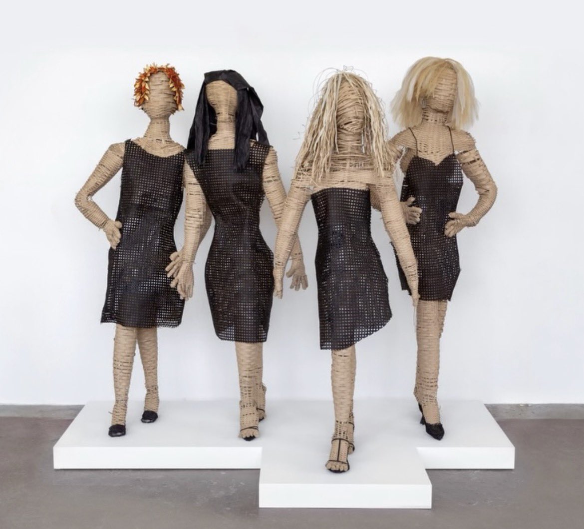 gaykatemoss's tweet photo. Dylan Spaysky, “Girls” (2026) https://t.co/ytdSezmY3E
