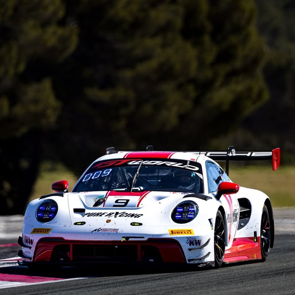 Jeff69cpl's tweet photo. 2 Class wins for Porsche in #GTWorldEurope 🇫🇷 PaulRicard 6h ‼️🥳

🔵🥇 #PureRxcing 🇱🇹 in their class debut achieves Porsche 1st victory in Silver 

🟠🥇 #RutronikRacing 🇩🇪 achieves Porsche 15th victory in the Bronze class – 7th for the team 

#911GT3R https://t.co/DmEgxKmXhn