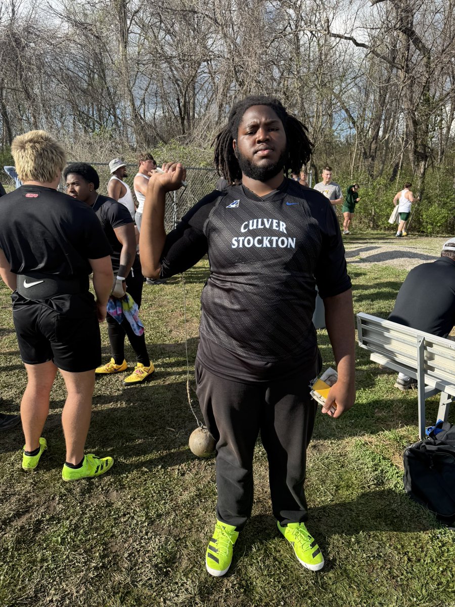 CSCWildcatXCTF's tweet photo. SCHOOL RECORD

Jayden Ferdinand back to back weeks breaks the school record in the men’s hammer throw, this week tossing a PR of 144’ 7”! https://t.co/OK3q64JsVq