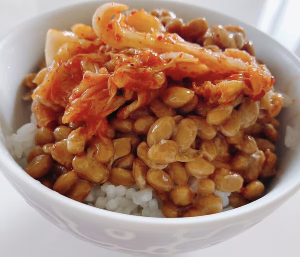 アクア tweet media