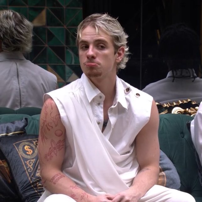 ana paula tweet media