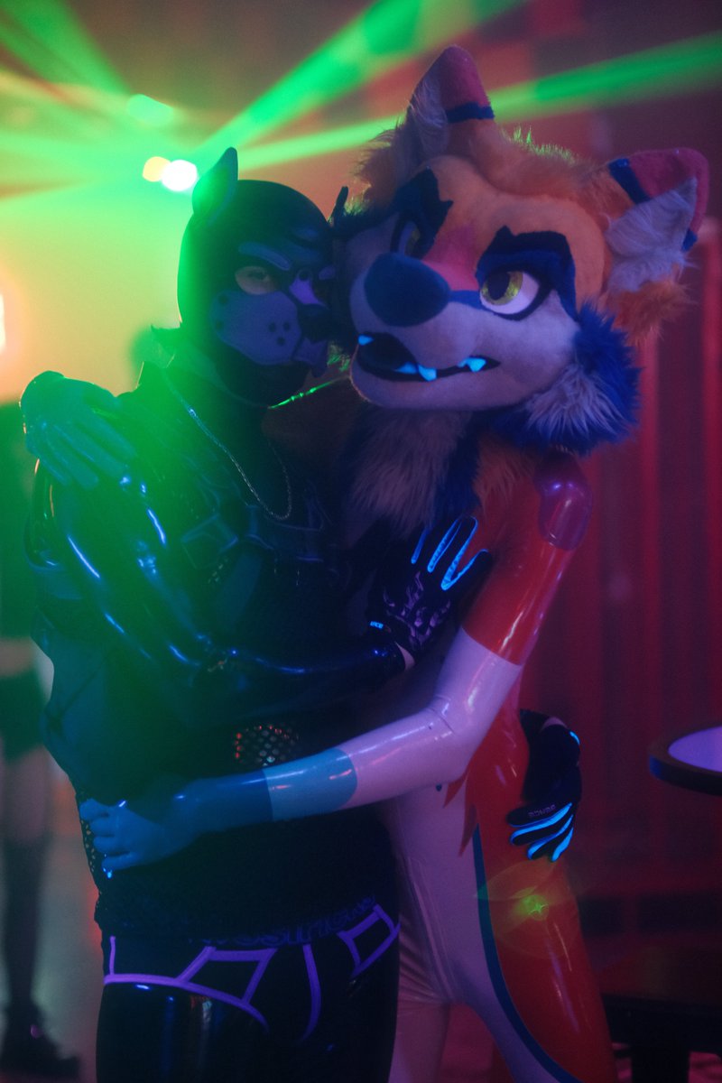 RAZE 💜🦇 EDC LV tweet media