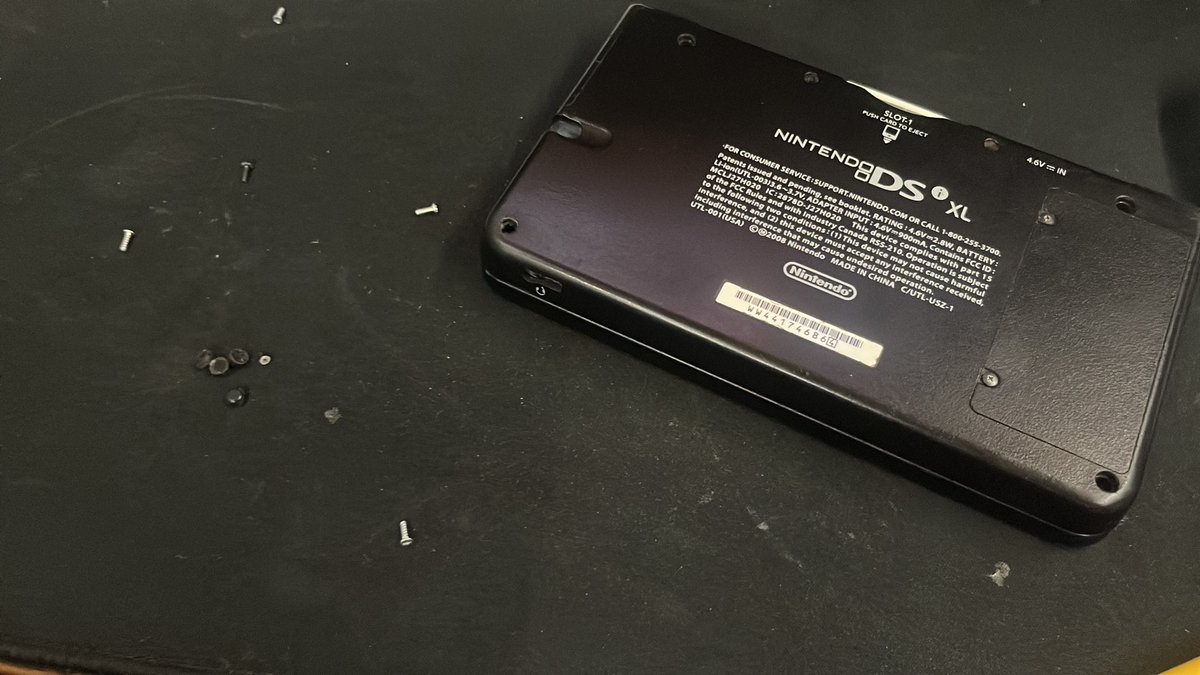 𝑭𝑬𝑹 tweet media