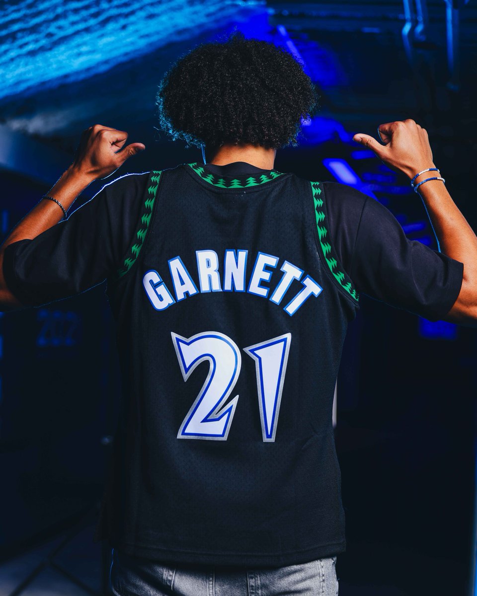 SportingKC's tweet photo. Ian James reppin' @Timberwolves 🐺 https://t.co/6M6I1qMiBX