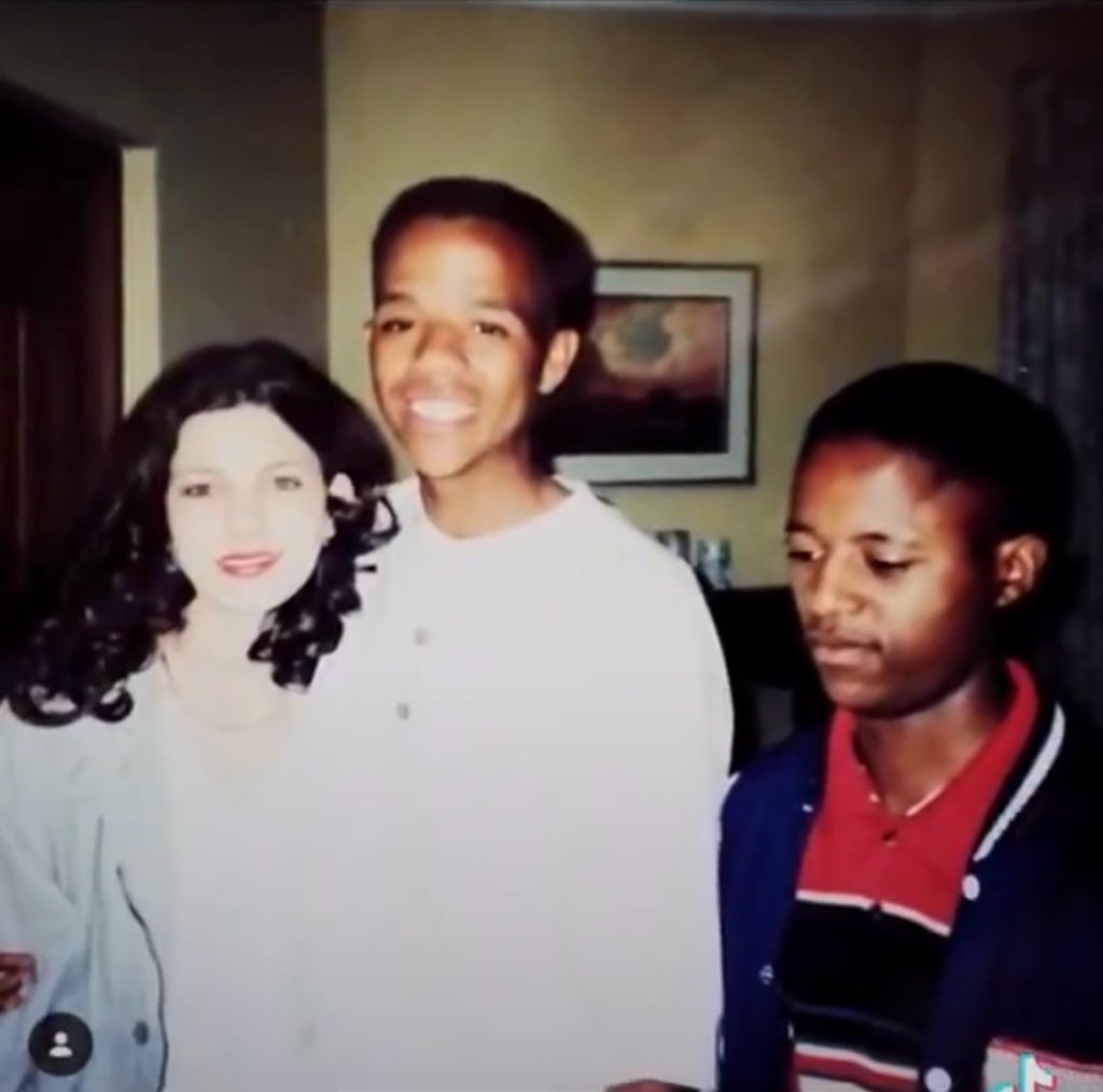 Les Ma-ada tweet media