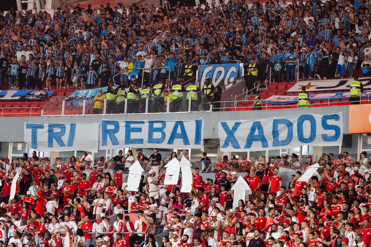 Torcida Organizada Camisa 12 tweet media