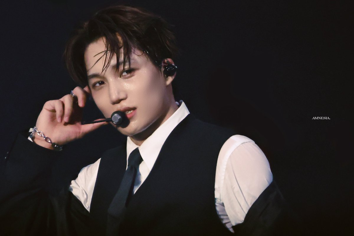 AMNESIA. tweet media