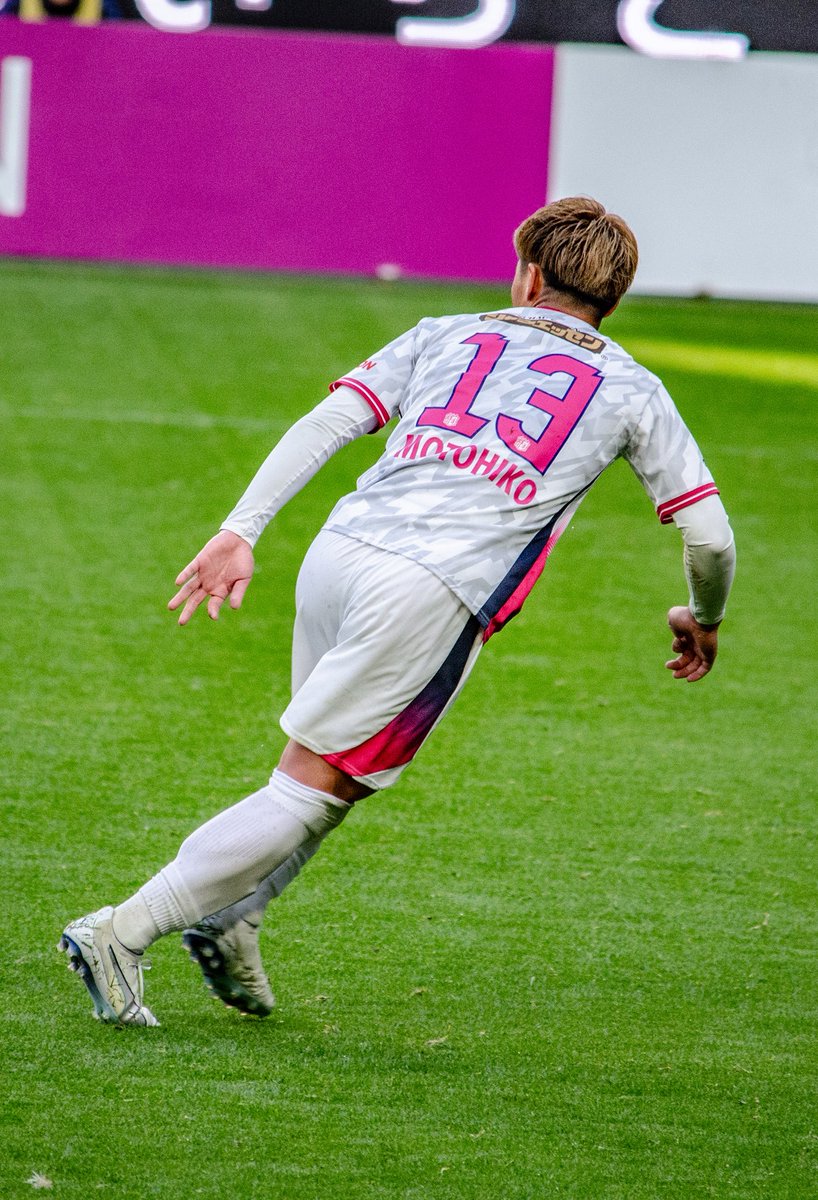 𝕞𝕚𝕟𝕒𝕞𝕚 🌸4.10.11💙ྀི28🐢8🩵ྀི💜ྀི tweet media