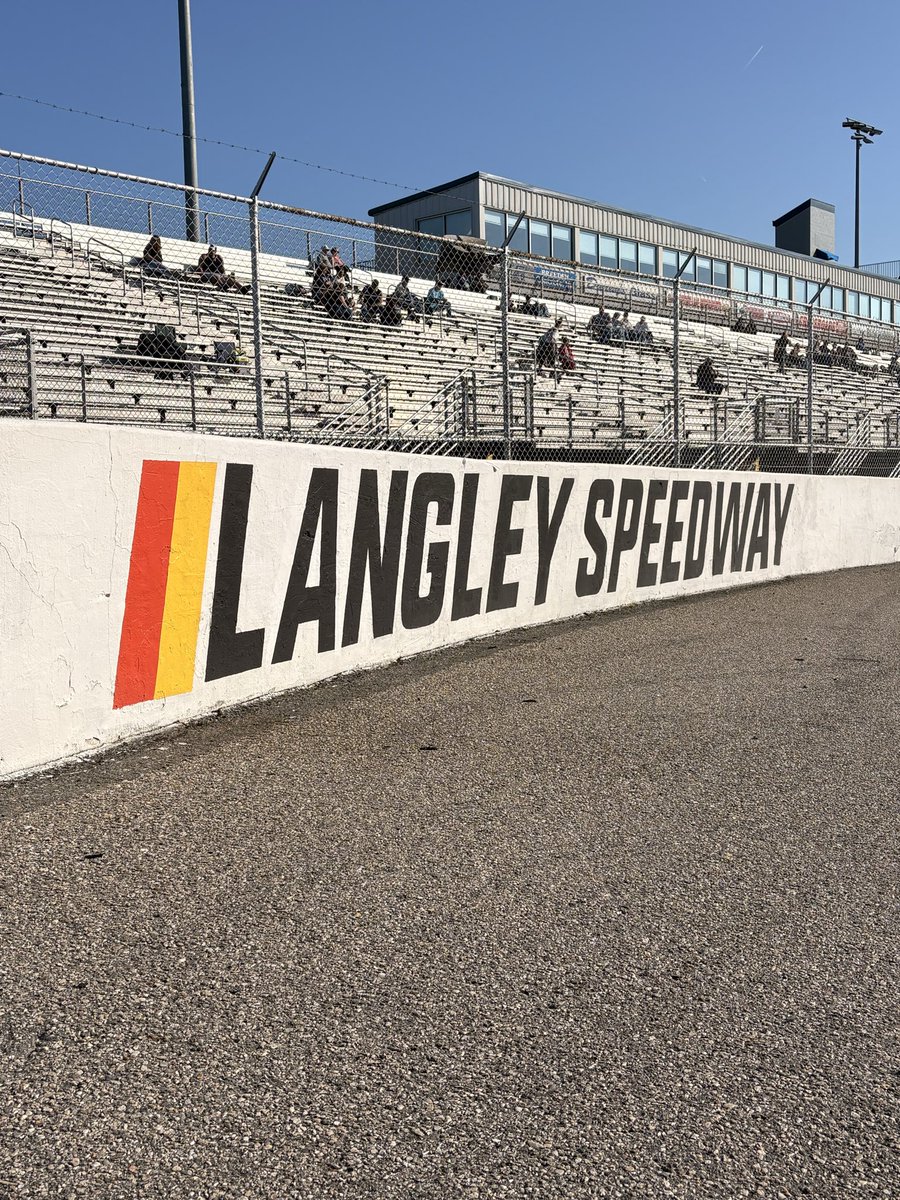 Langley Speedway tweet media
