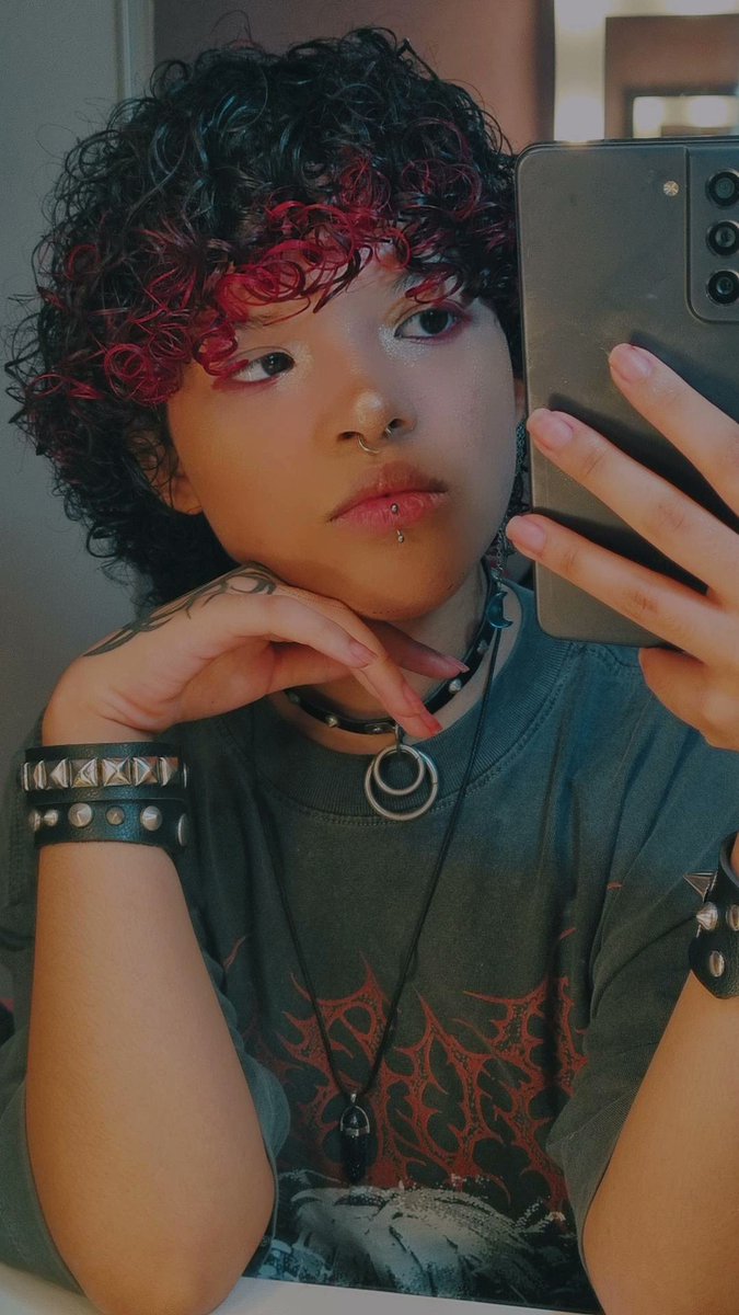 Hayy sente falta do bmth tweet media