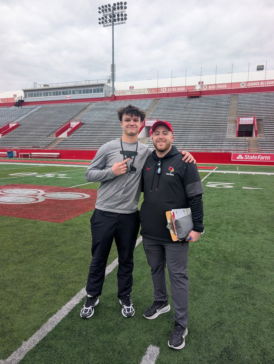 Sonnykyoung2009's tweet photo. Had a great visit to @RedbirdFB  for the spring game today!  Thank you @CoachBodway  for the invite! I'll see you soon! @IThawksfootball @PrepRedzoneWI @MJ_NFLDraft
@JGonzalesJr10 @CoachBarro @sixstarfootball @CoachTurnerISU @ReggieRedbird  @CoachBobDunnJr https://t.co/qrNlvp9vKb
