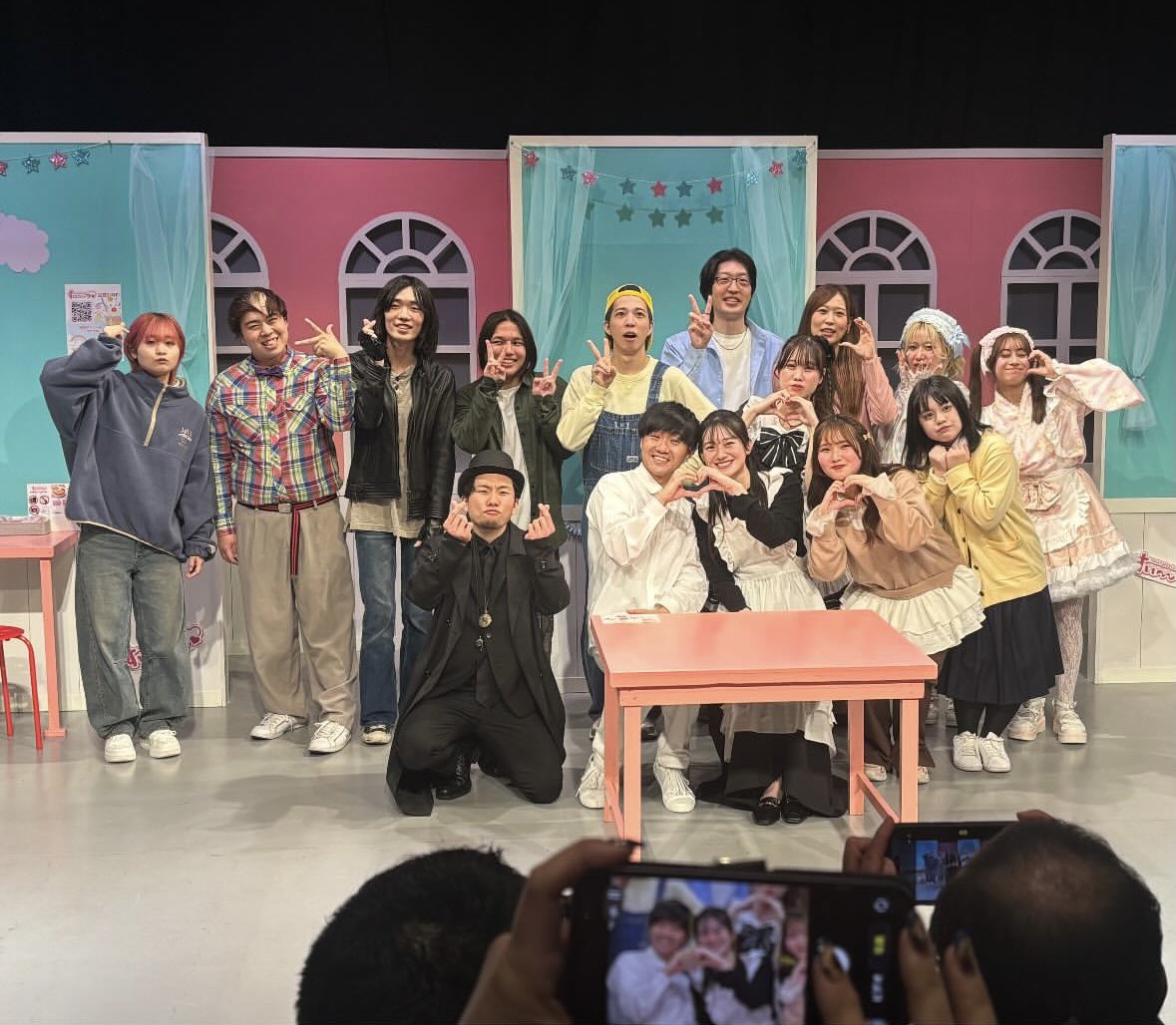 fairy__im's tweet photo. ナシカ座【メイドのみやげ2026】
🎀萌えチーム 3日目🎀

昨日の公演も無事に終演いたしました✨
本当に沢山の方にご観劇いただけて
感謝の気持ちでいっぱいです！

本日、いよいよ千穐楽！！
頑張るぞー！！たのしむぞー！！❤️‍🔥
#メイドのみやげ26 #ナシカ座 https://t.co/RT62EOBKxz