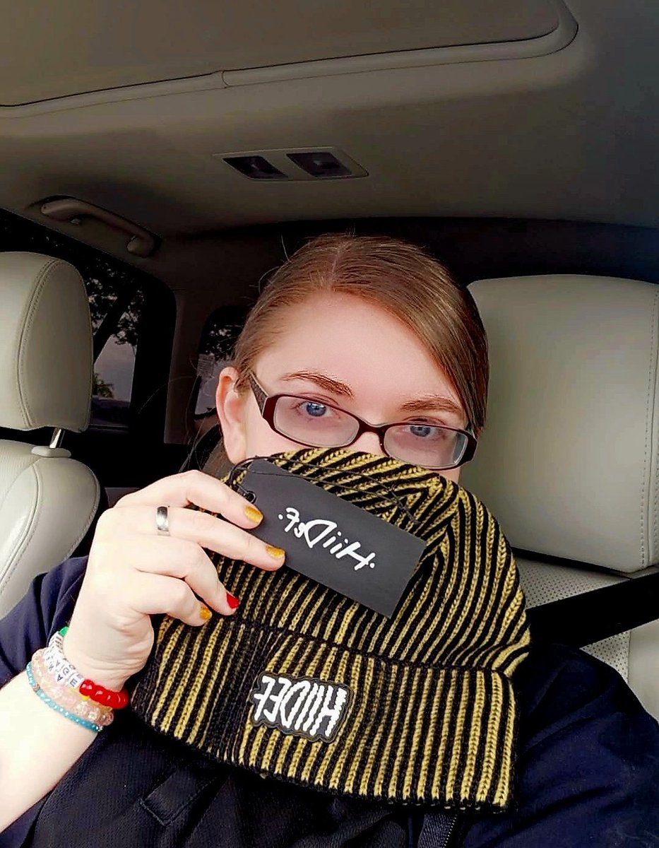 Anna 🤍🖤 | ELLALIN DAY 🎉🫶 tweet media