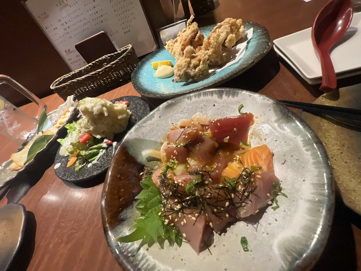 しゃちょ tweet media