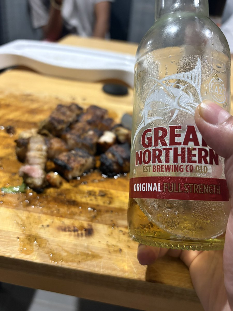 बिहान को १० बज्यो पारा यो छ हेर्नुस 😂