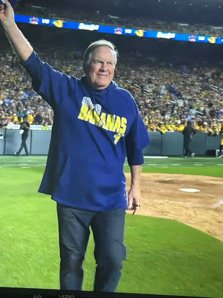 domthepatsfan's tweet image. BILL BELICHICK 

THE SAVANNAH BANANA LEGEND