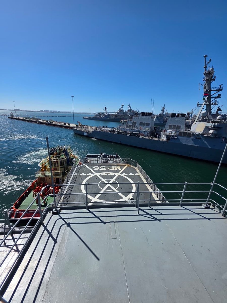 Armada del Ecuador tweet media