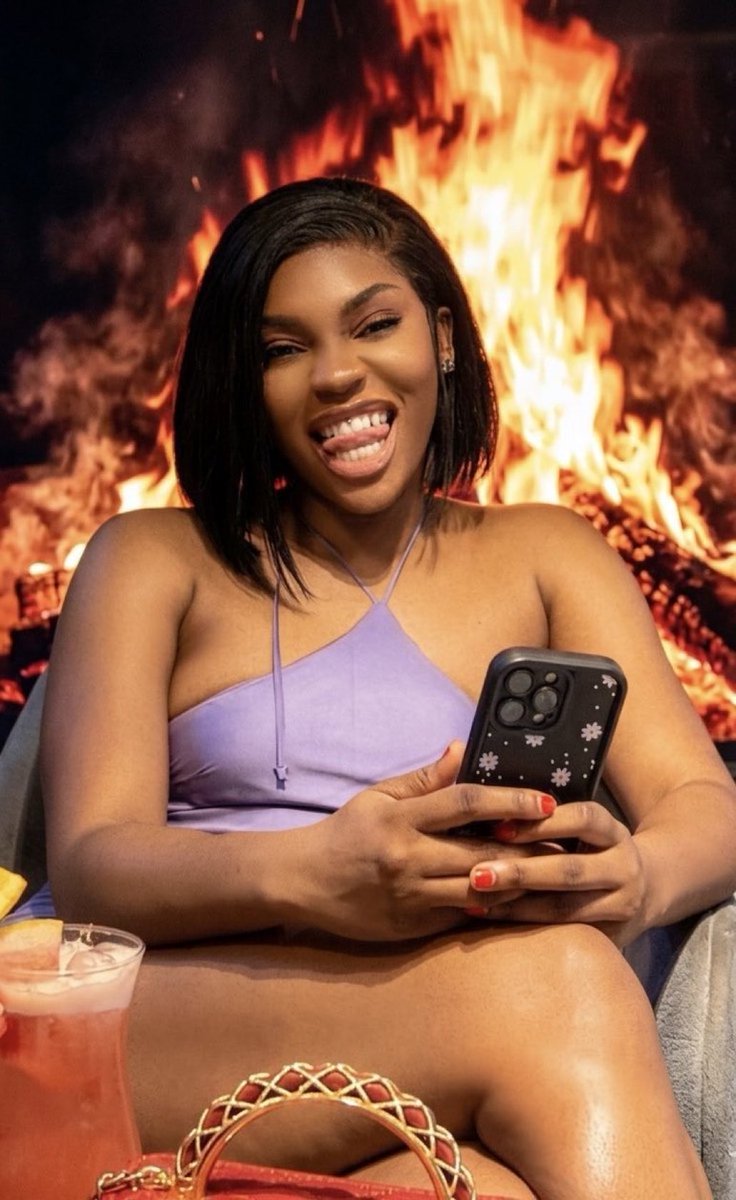 audrey💕! tweet media