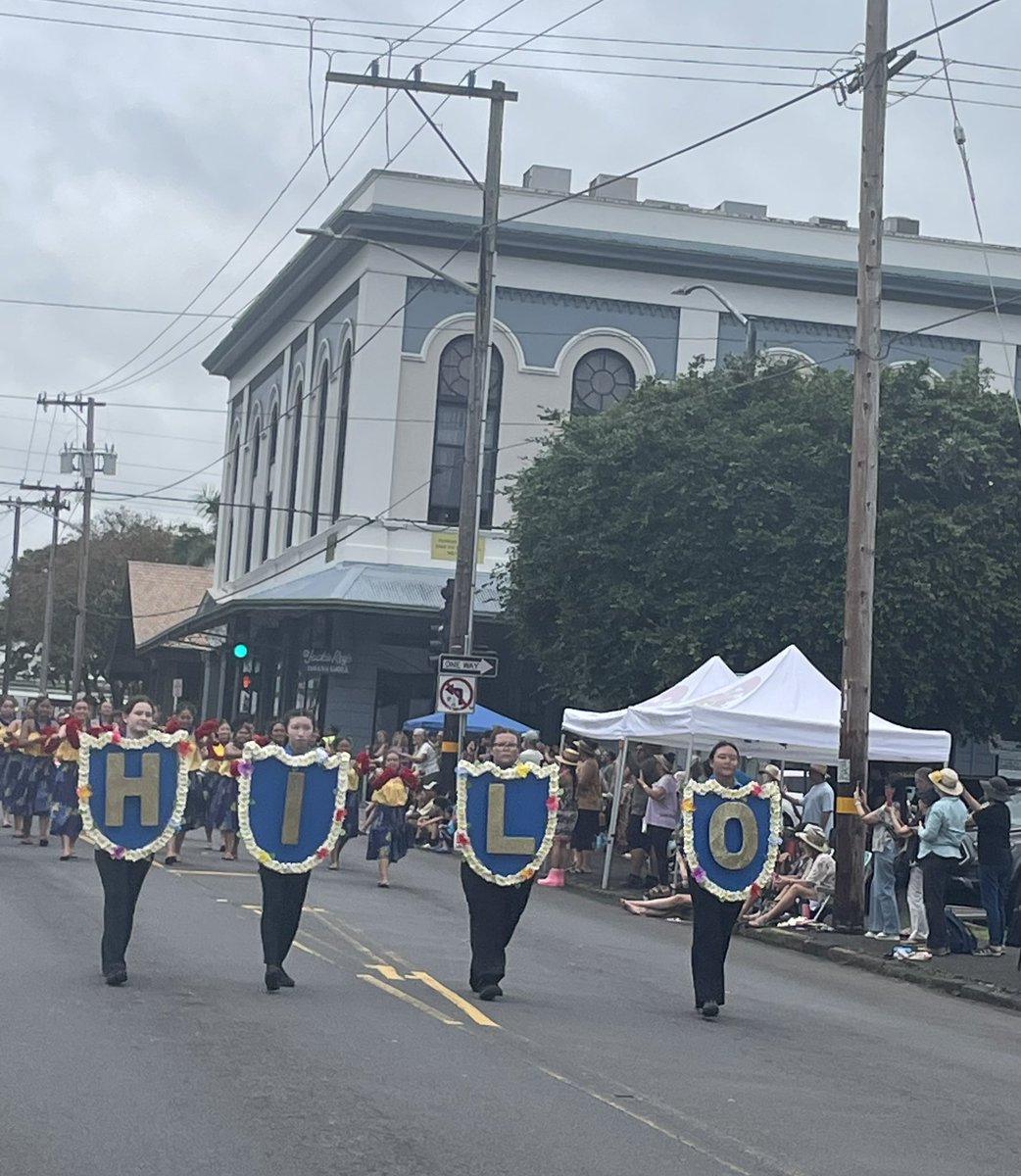 SylvieDahl's tweet image. #MerrieMonarch perfect Day for the parade #Hilo #Hawaii