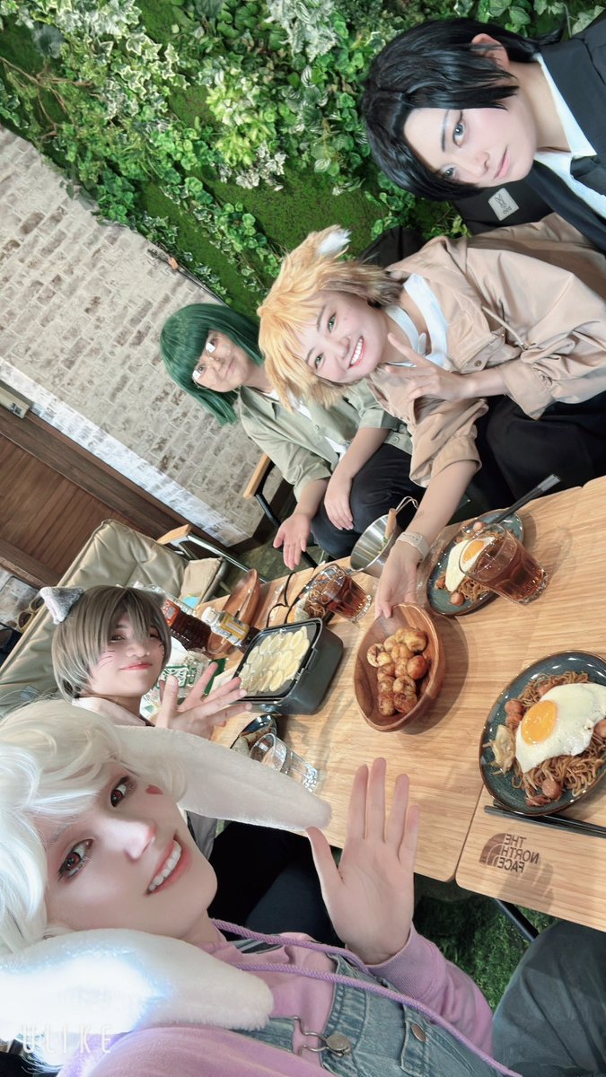 doukemono1's tweet photo. 道ケ者の日常ショット！
たこパ！①
#道ケ者 #たこパ #焼きそば #男装 #コスプレ #和気あいあい #裏側 #仲良し https://t.co/16xPht3fMz