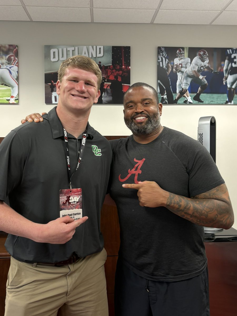 JohnPaulCarrico's tweet image. After a great conversation with @IAMKLEMM, at A-Day, I’m blessed to receive an offer from @AlabamaFTBL!!! @PlayerProMorgan @JacksonBanister @ck14puckett @JasonMorris02 @OCath_Football #RollTide!!! Go Aces!!! All Glory to God!!!
