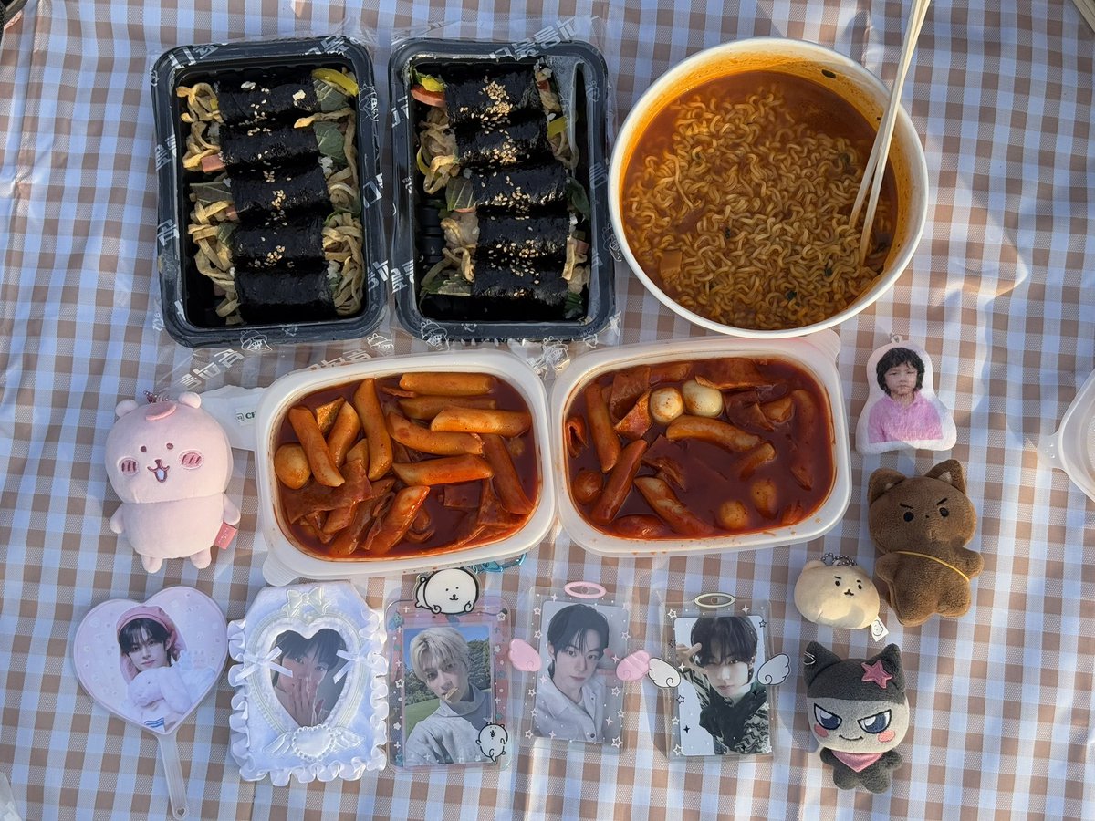 다𝒔𝒐𝒍.. tweet media