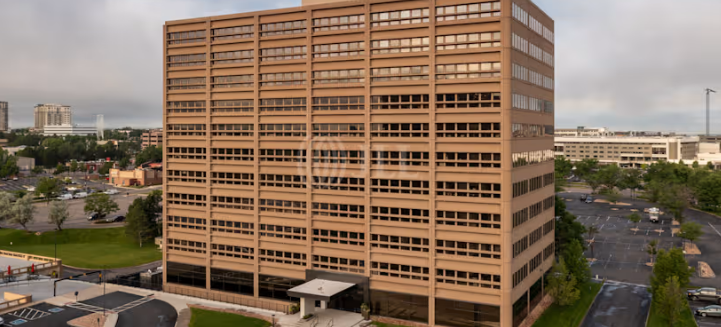 FCNightingale's tweet image. Denver Corporate Center II and III sold for $36.15 million, just over half of their price 7 years ago.

Purchased for $71.71M in 2019.

Denver Corporate Center II and III are 11-story office buildings at 7800 and 7900 E. Union Ave. Denver, Colorado. They are just off Interstates