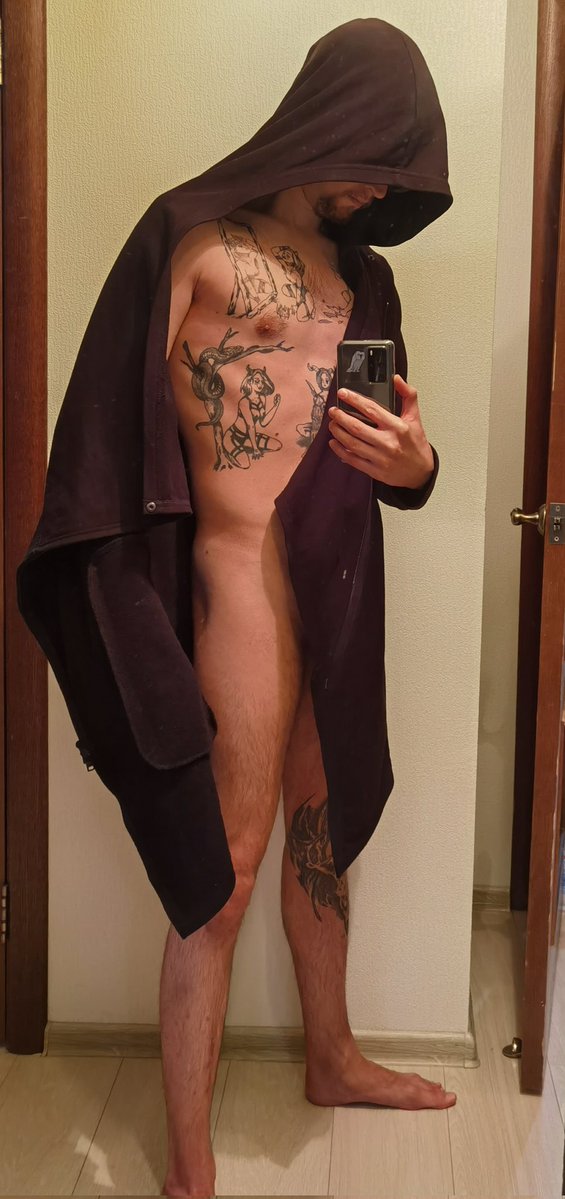 Если видишь этот твит переведенным с русского, то расскажи, как в культуре твоей страны относятся к татуировкам.