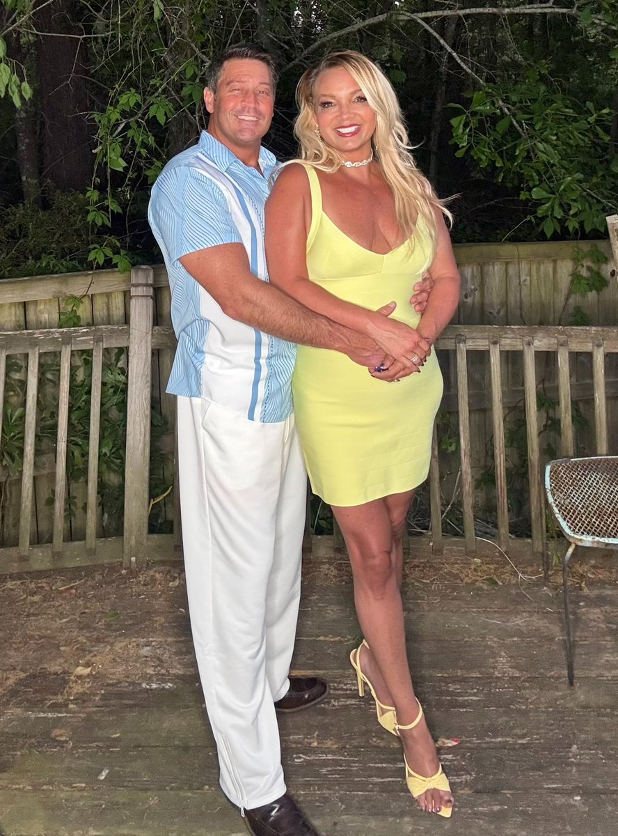 SallyThatClemsonGirl tweet media