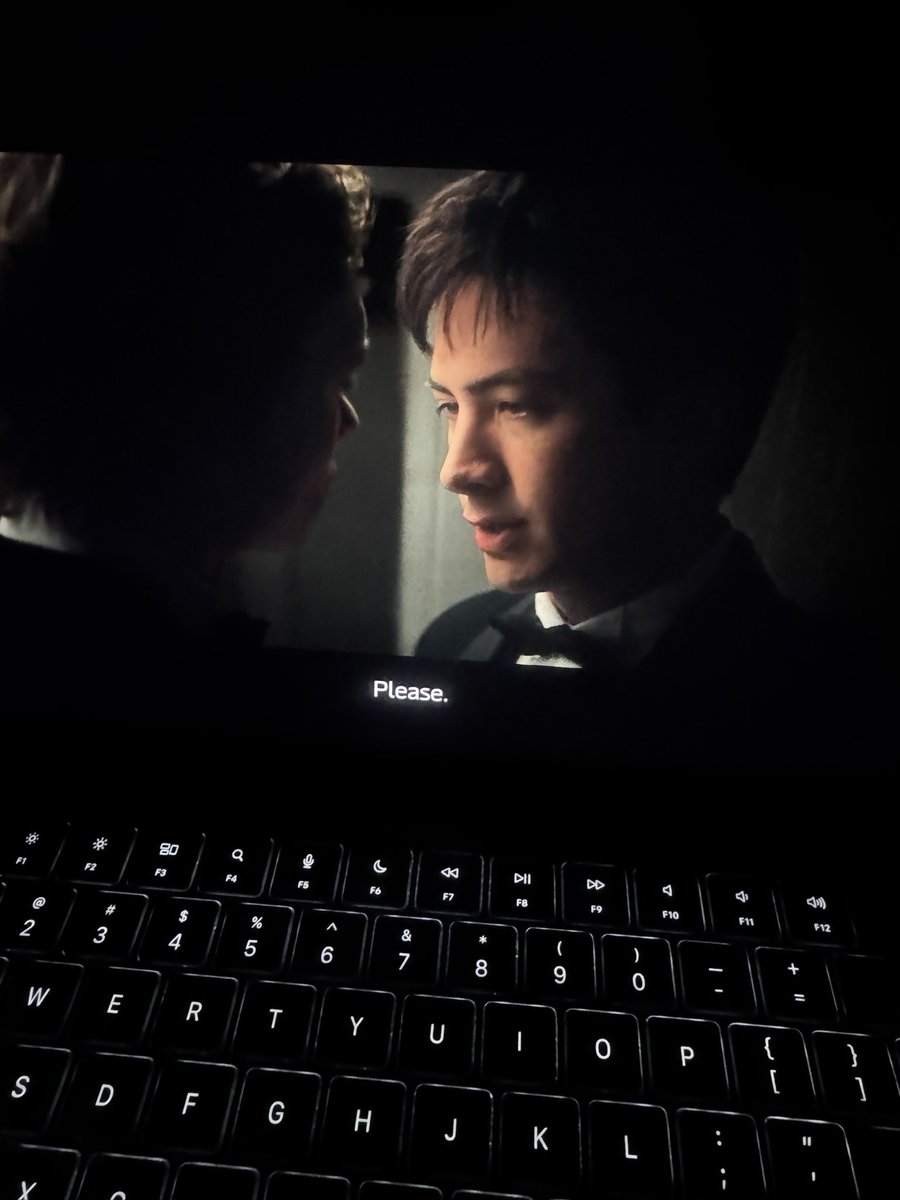 Angie ⸆⸉ 🎰 HEATED RIVALRY ERA tweet media