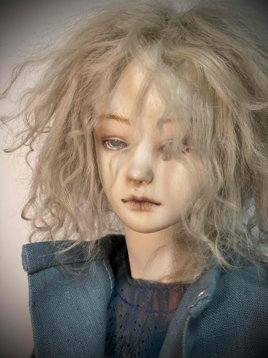 ドルスバラード tweet media