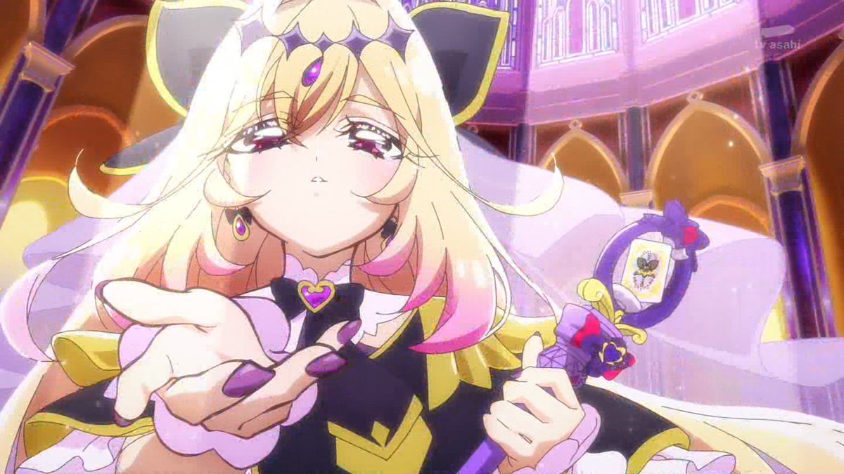 テーブル tweet media