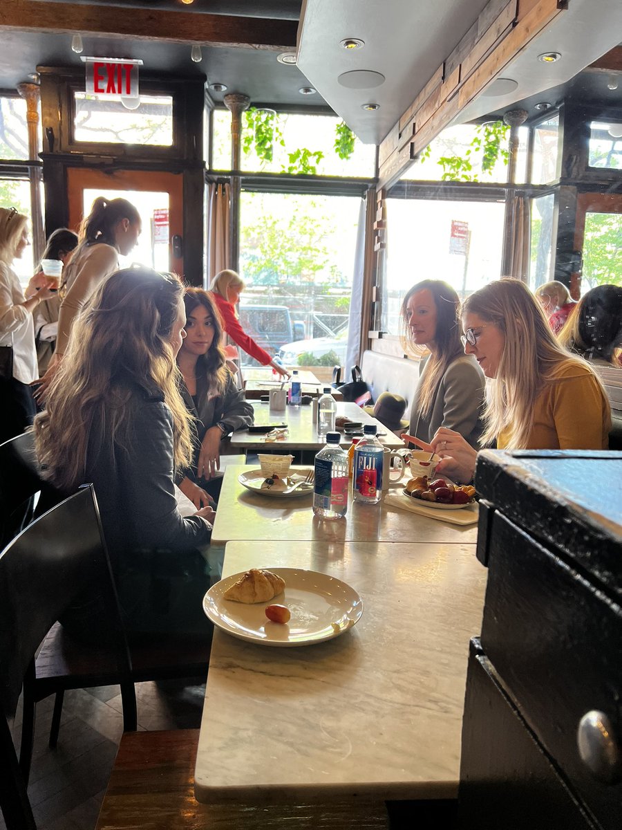 Mo Regalado | Commercial Real Estate Social Media tweet media