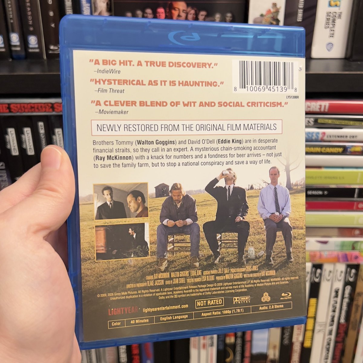 HighDefDiscNews's tweet image. /// #NEWARRIVAL ///

THE ACCOUNTANT [2001] on Blu-ray via @LightyearEnt. Distributed by @mvdentgroup and now available. #Bluray #PhysicalMedia #WaltonGoggins #RayMcKinnon / Academy Award-winning short film.

Order // #ad 

@ Amazon / amazon.com/Accountant-Rem…
@ MVD Shop /