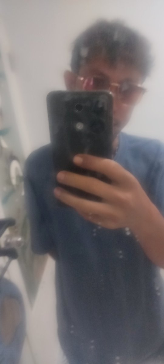 Mybyself tweet media