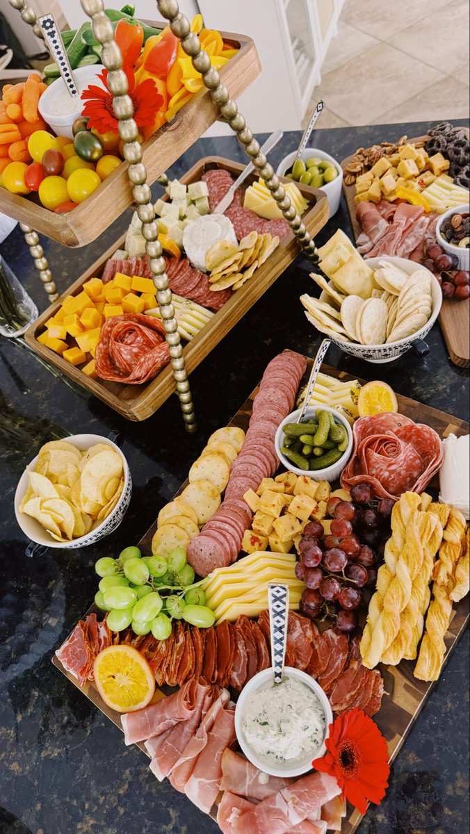 Miss_AR1's tweet photo. Been told at least 6 times today I should make charcuterie for a living https://t.co/FCszO9sOaI