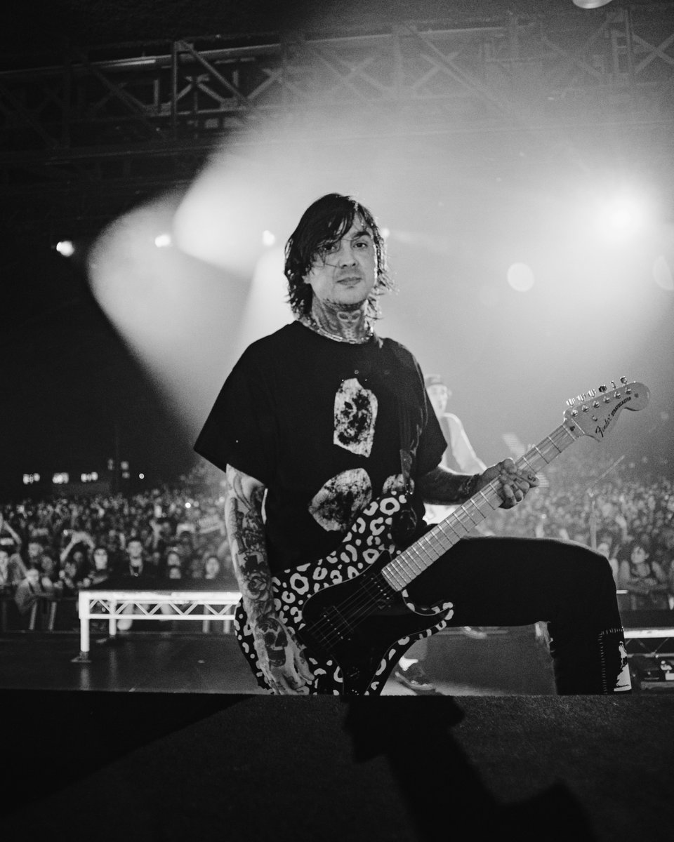 Pierce The Veil tweet media