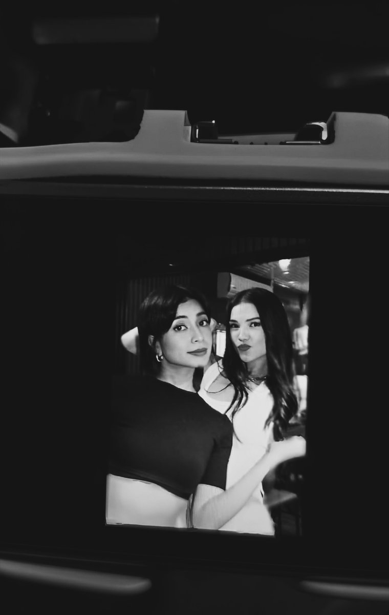 tayblnchtt's tweet photo. 🖤🤍

ctto: rng
#RaStro #IFIF https://t.co/nyTqlC88nY