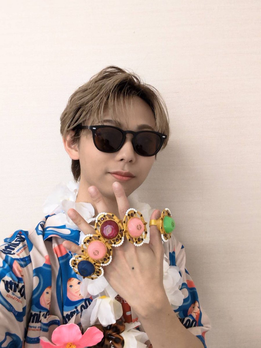 辻史人 tweet media