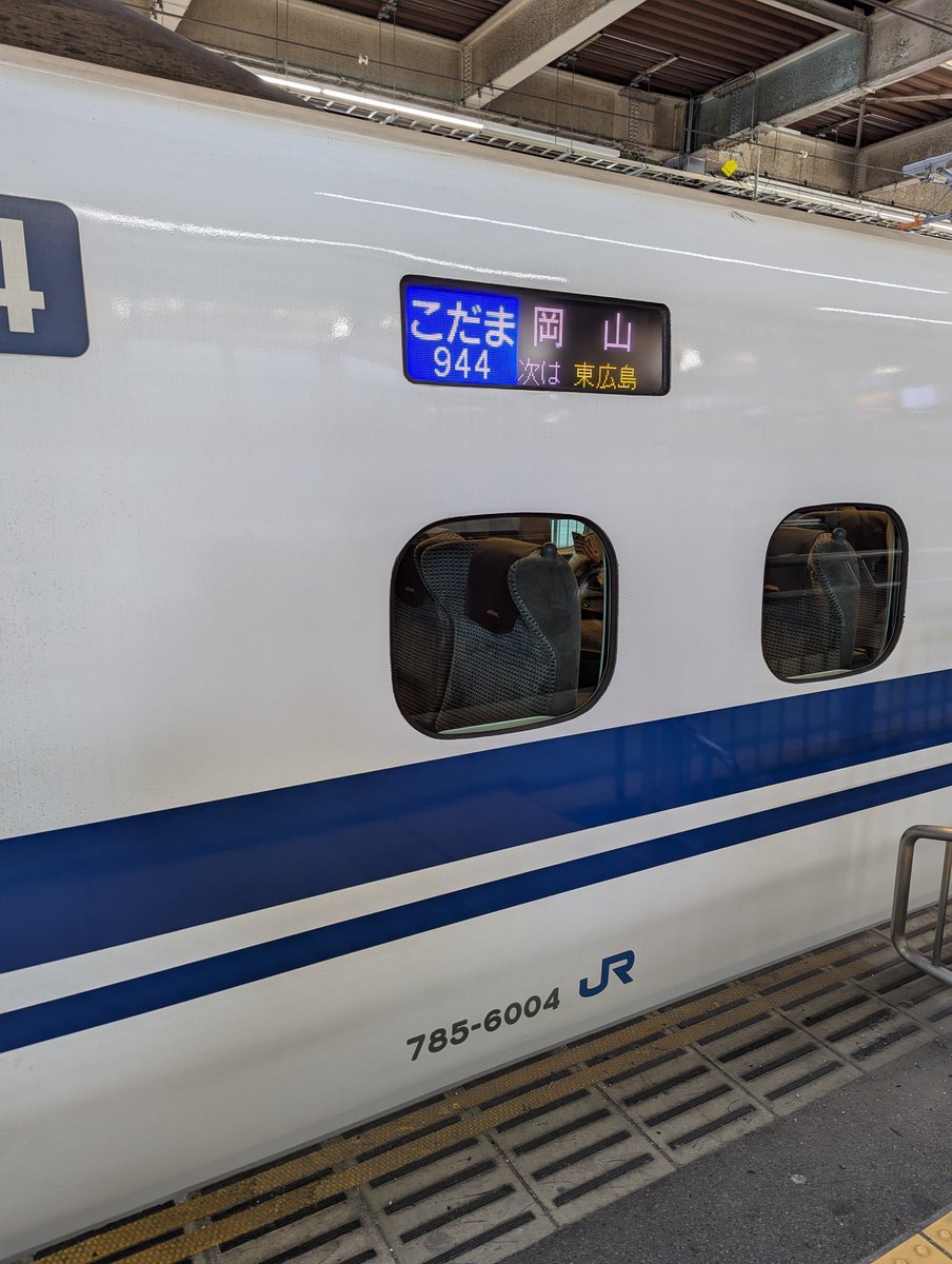 ぶらっく tweet media