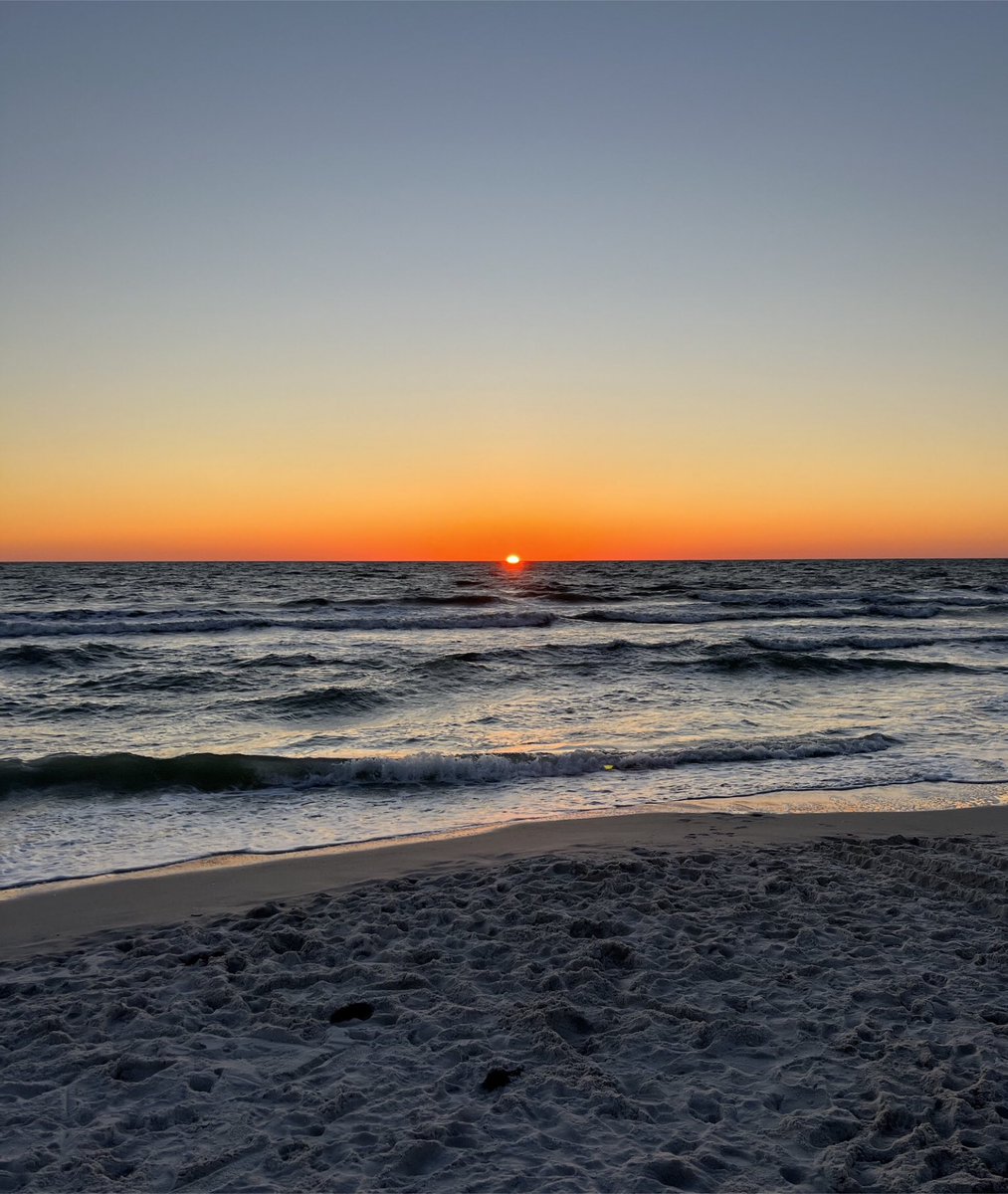 Robbie G tweet media