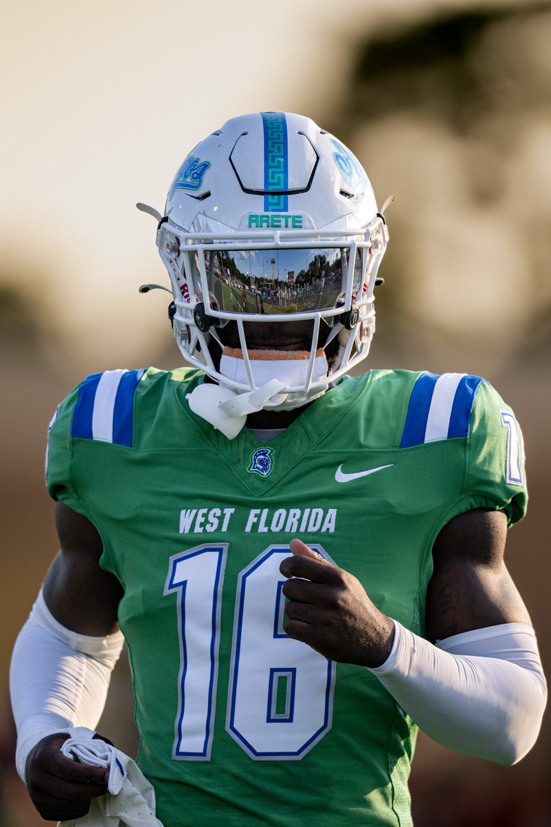 West Florida offered !! 

<a href="/CoachC_Osunde/">C.O.365 Training</a> <a href="/CoachJ_O/">Coach J.O.</a> 
<a href="/CollegeFBPortal/">College Transfer Portal</a>