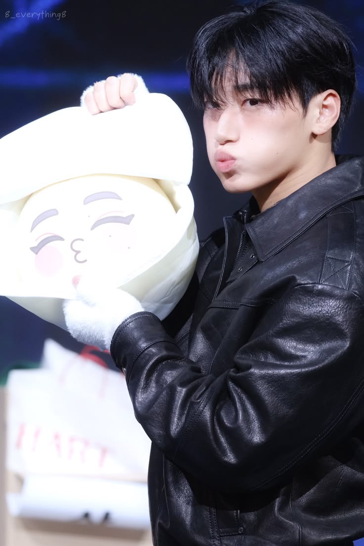 daily san ᡣ𐭩 tweet media