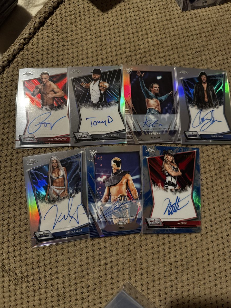 travis88cards™️ tweet media