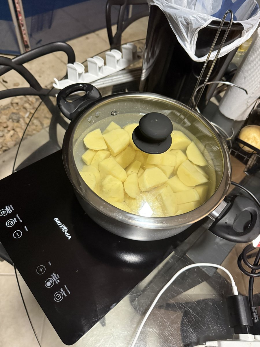 Doc...... tweet media