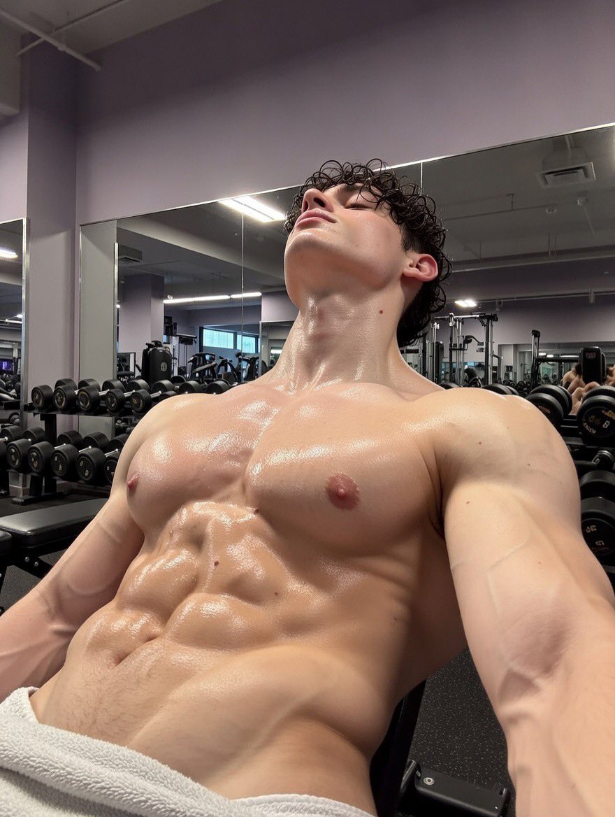 BemPadraoX's tweet image. 🫦 #Fit